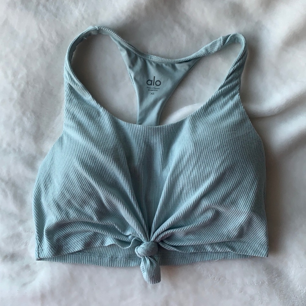Alo yoga sports bra